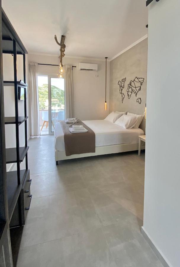 Ninfas Del Mar Apartment Agios Nikitas Exterior photo