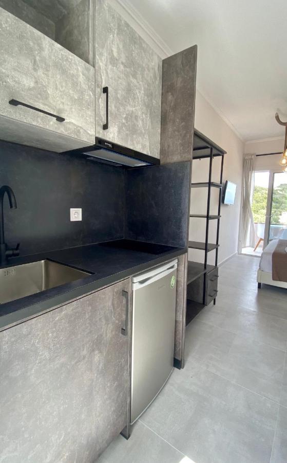 Ninfas Del Mar Apartment Agios Nikitas Exterior photo