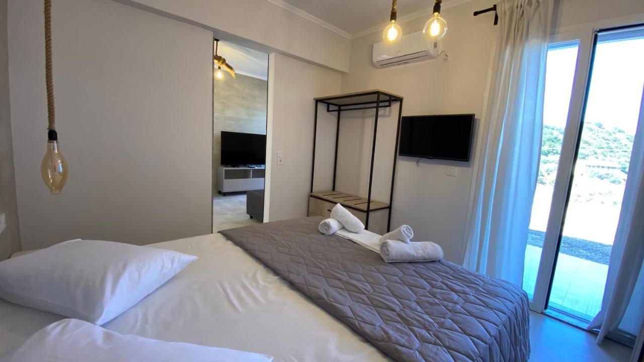 Ninfas Del Mar Apartment Agios Nikitas Exterior photo